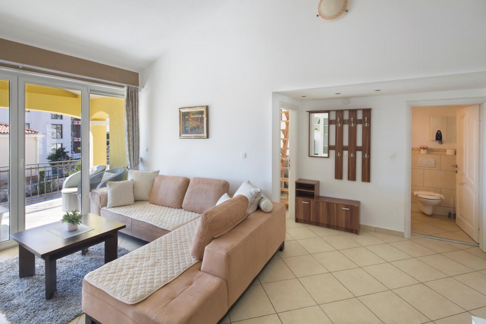 Spa Resort Becici Budva Bilik gambar